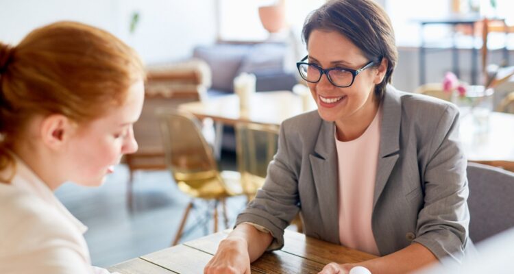 une femme gestionnaire des ressources humaines